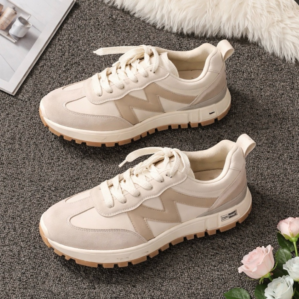 Womens White and tan Sneakers